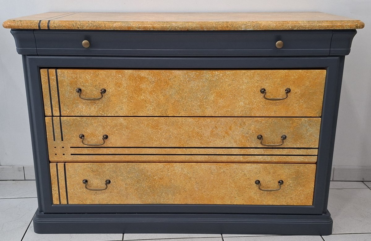 Commode